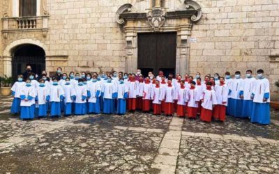 The Escolania dels Vermells and Blauets choirs come together to sing on the first Sunday in Advent