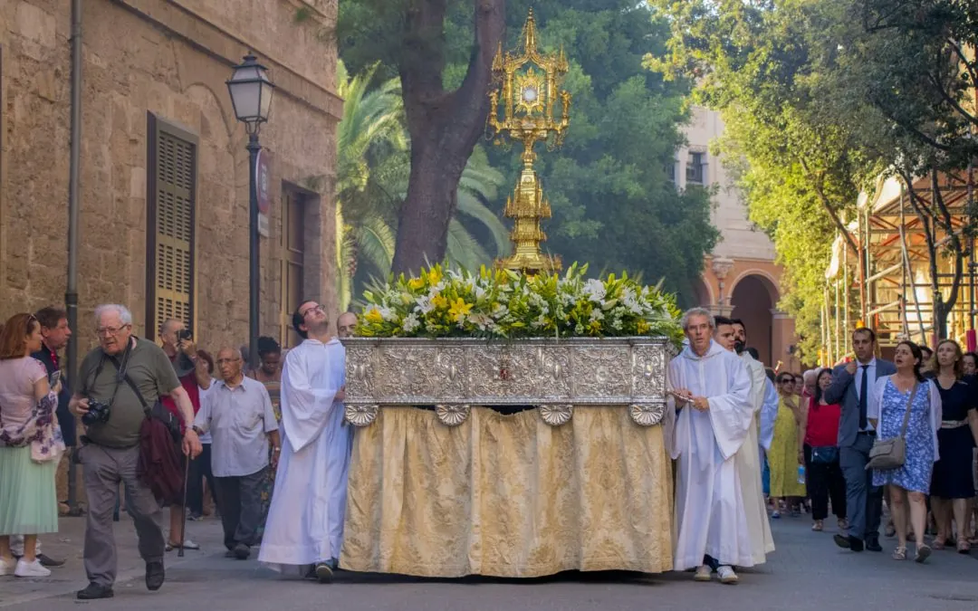 El Corpus Christi: La festivitat i els seus elements